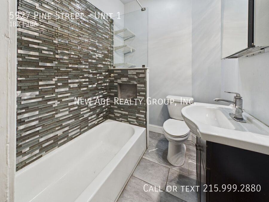 5927 Pine St #1 - Photo 4 of 17