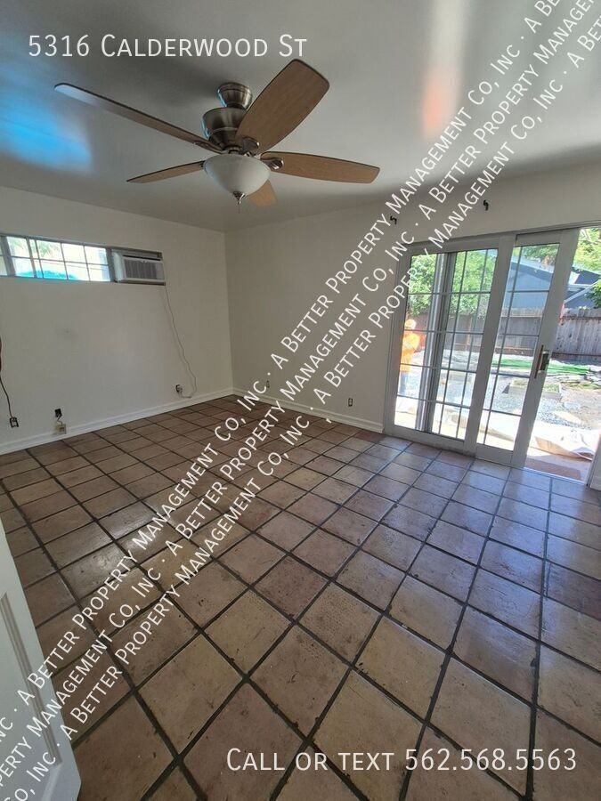 5316 E Calderwood St - Photo 4 of 13