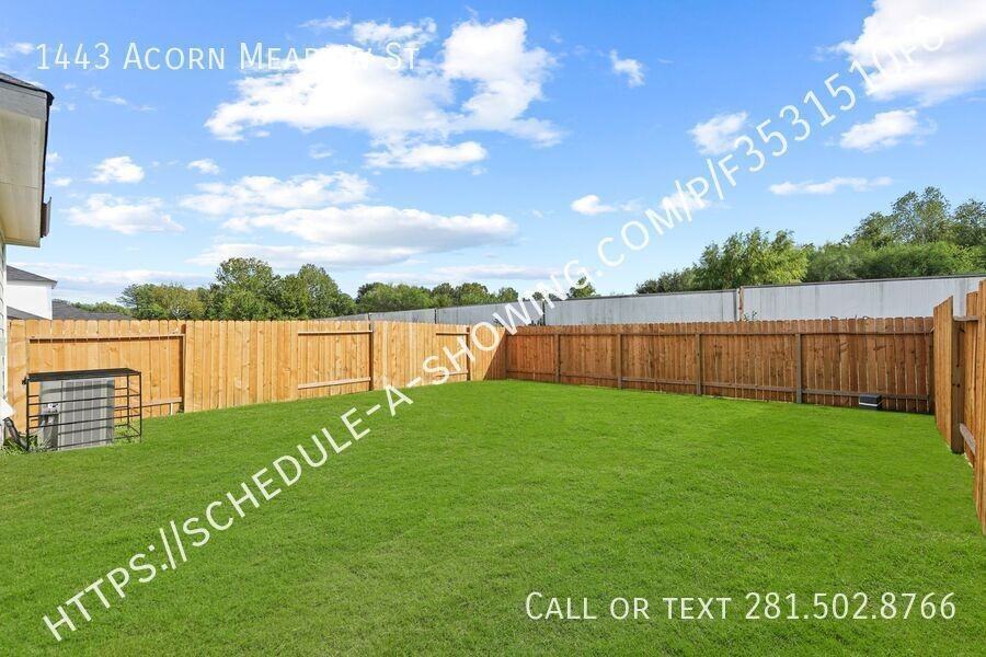 1443 Acorn Meadow St - Photo 3 of 15