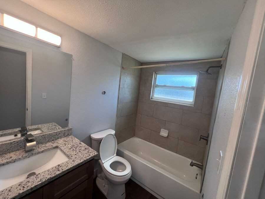 9322 Grandfield Rd #A - Photo 4 of 4