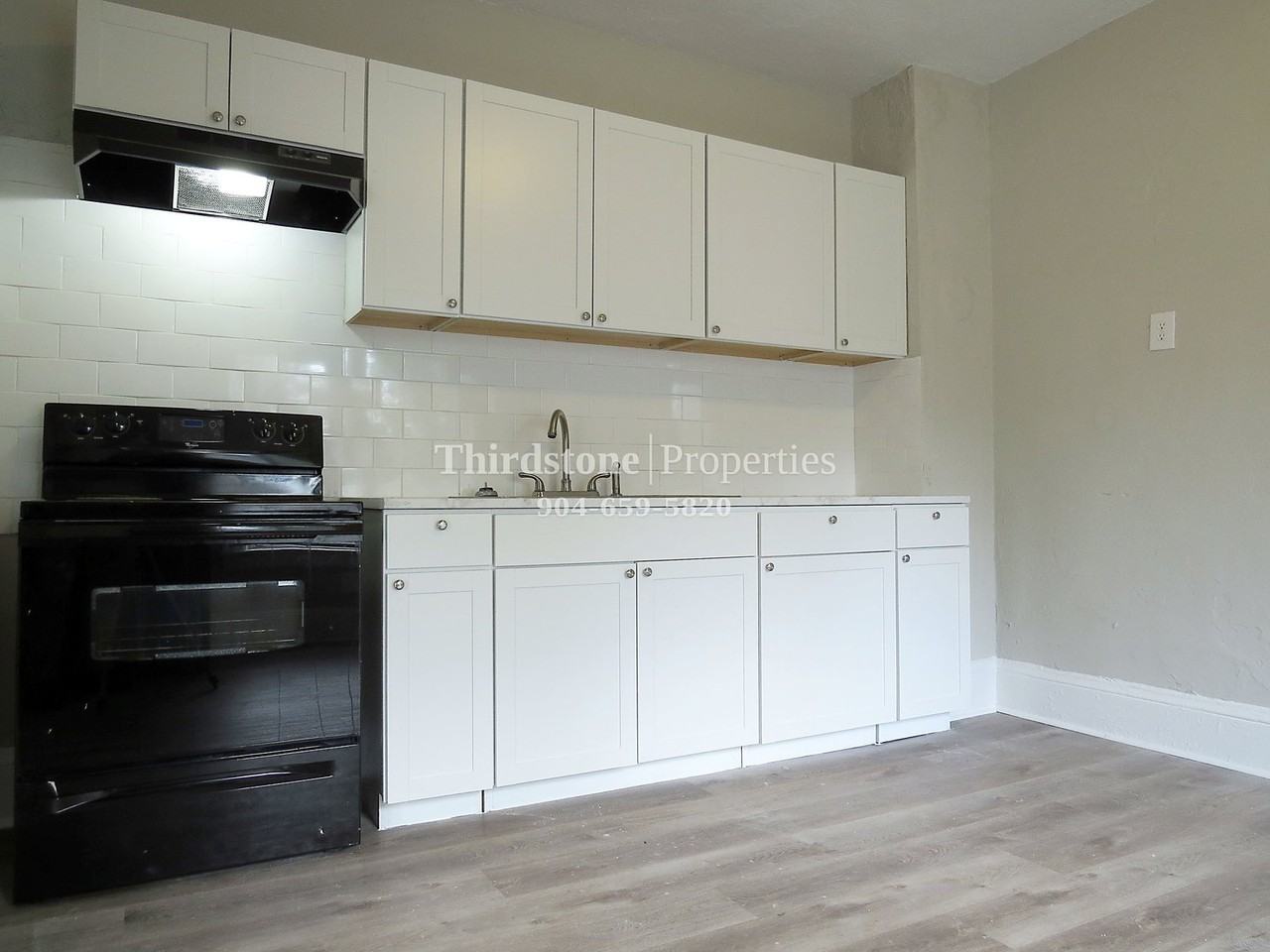 3326 W 1st St - Photo 6 of 15