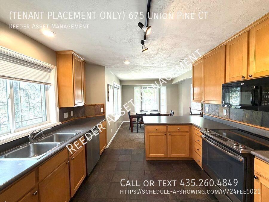 675 E Union Pines Ct - Photo 6 of 13