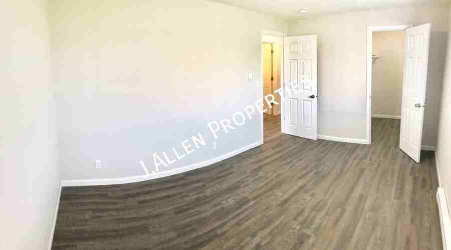 1805 Parker Cir #B - Photo 4 of 6