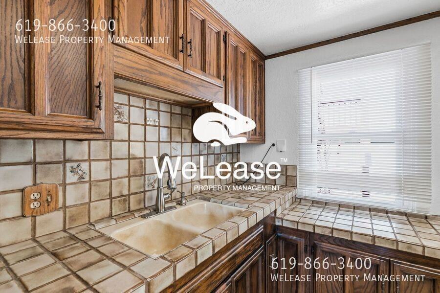 1510 Pacific Beach Dr - Photo 2 of 21