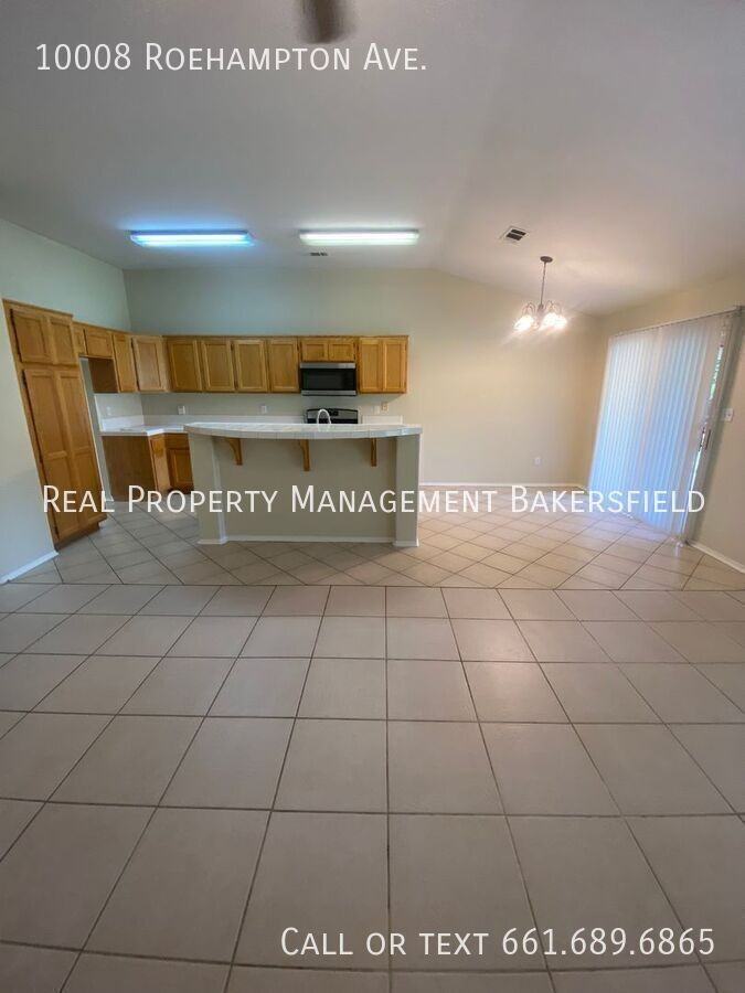 10008 Roehampton Ave - Photo 6 of 21