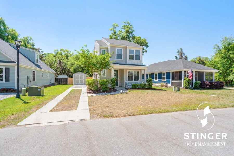 9 Camp Saxton Way - Photo 2 of 43