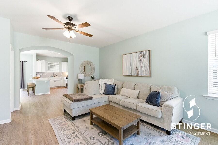 9 Camp Saxton Way - Photo 7 of 43