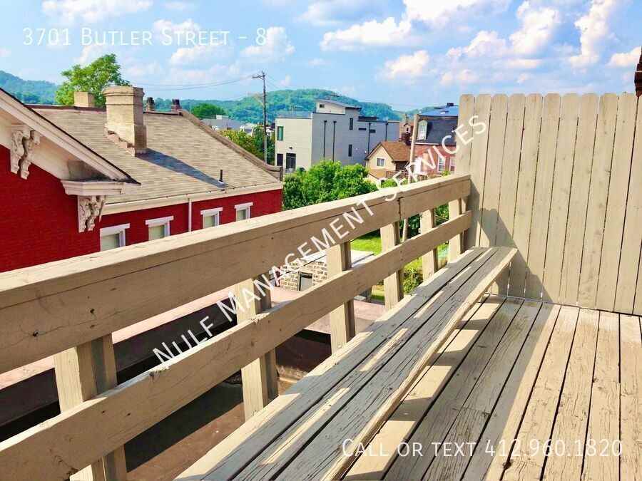 3701 Butler St #8 - Photo 5 of 10