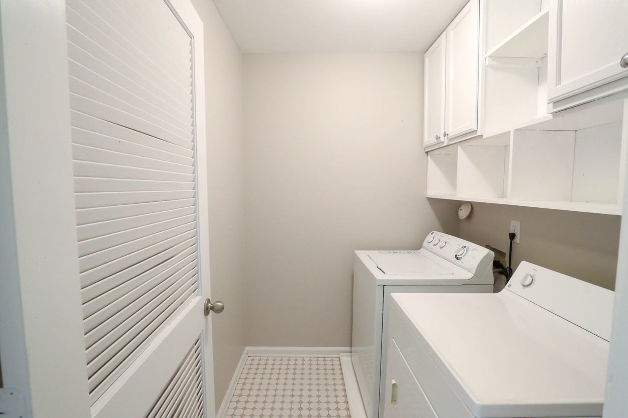 311 Longchamp Ln #NA - Photo 6 of 17