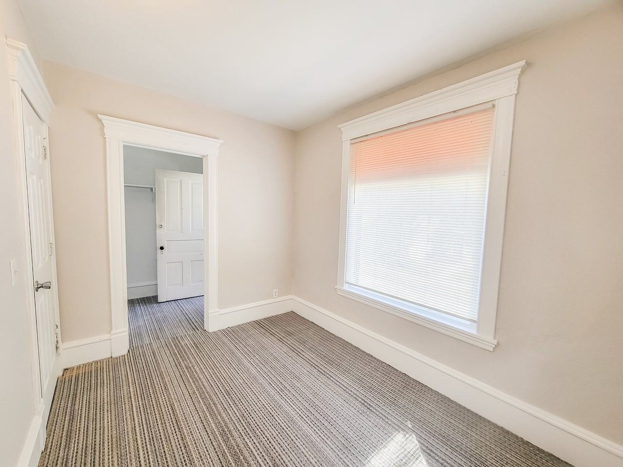 644 Van Buren St Ne #3 - Photo 5 of 20