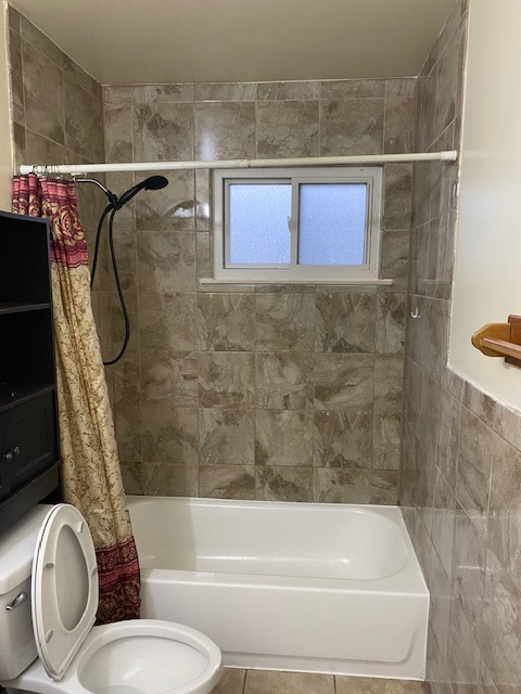 8075 Oak St - Photo 6 of 10