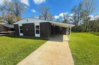 12246 Palmyra Dr - Photo 1 of 1