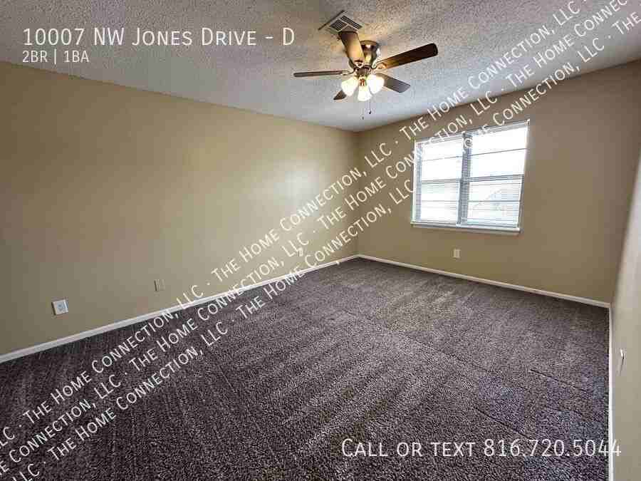 10007 Nw Jones Dr #D - Photo 6 of 13