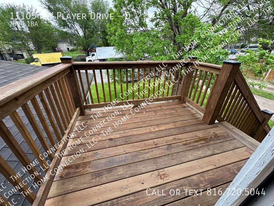 11105 Nw Player Dr #D - Photo 2 of 13