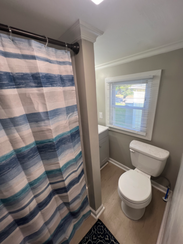 526 E Fisher St #526 - Photo 7 of 13