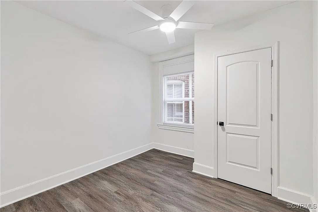 3139 Ellwood Ave #D - Photo 4 of 20