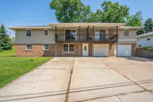 featured image of 1000 W Mckinley Ave #2