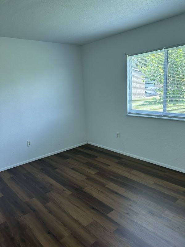 6845 Etna Ct - Photo 4 of 9