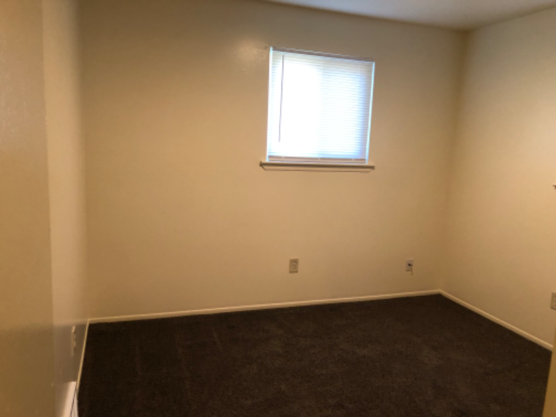 1552 Hanover St - Photo 5 of 9