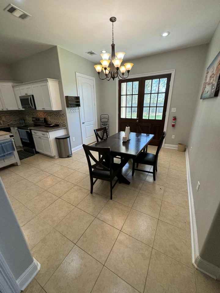 4261 Carlene - Photo 6 of 7