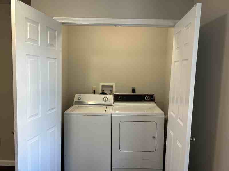 212 S 3rd St #2 - Photo 6 of 20