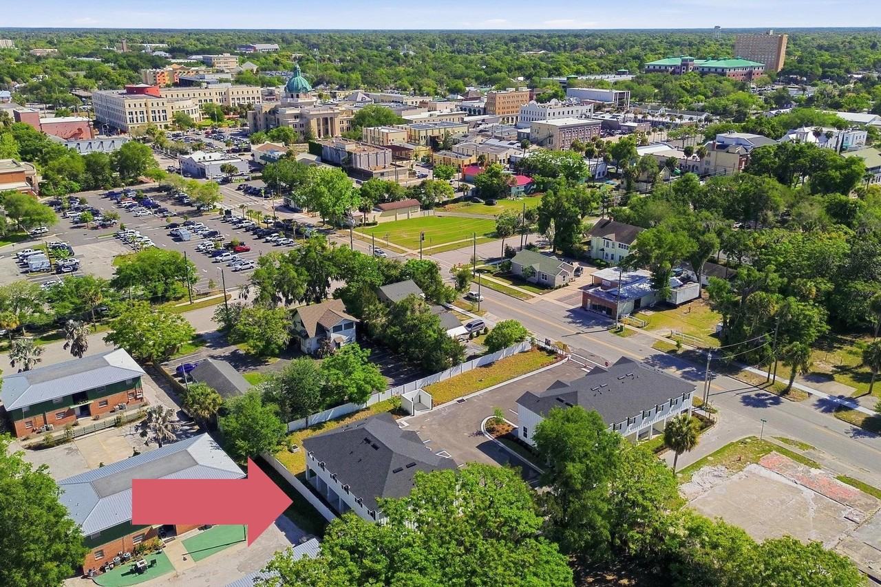 216 S Florida Ave - Photo 2 of 20