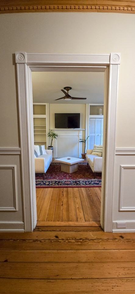 209 W Clay St - Photo 3 of 16