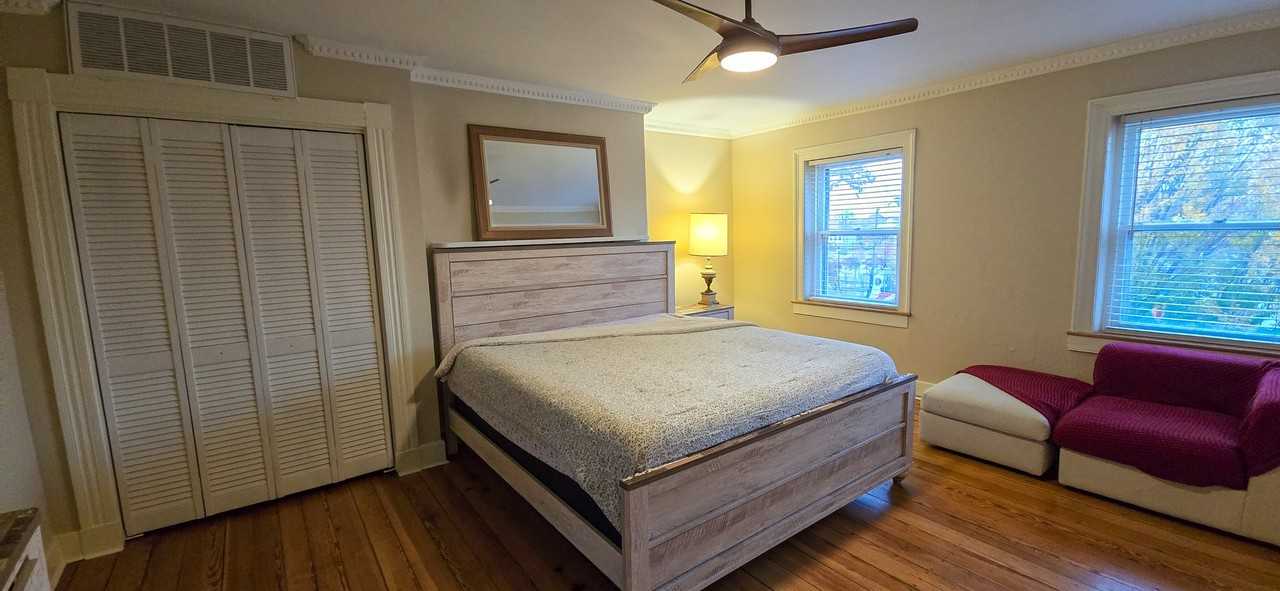 209 W Clay St - Photo 6 of 16