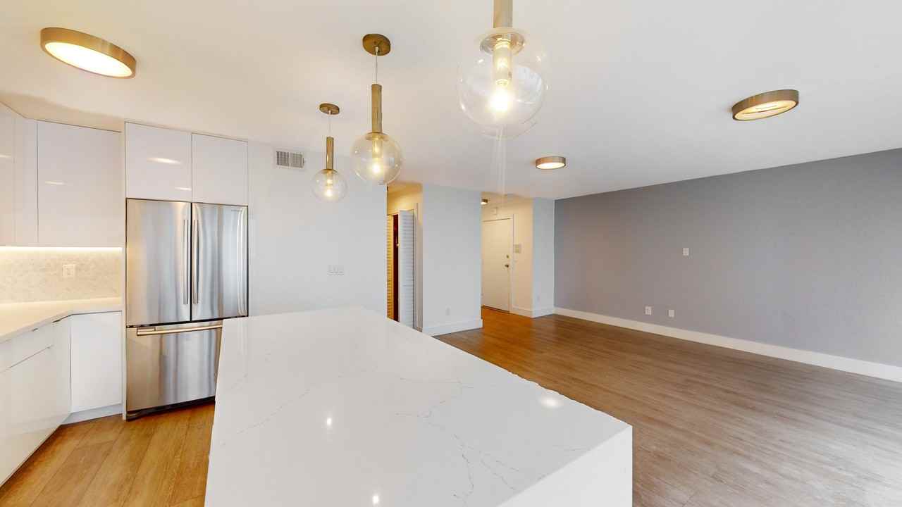 2355 Scott St #3 - Photo 7 of 18