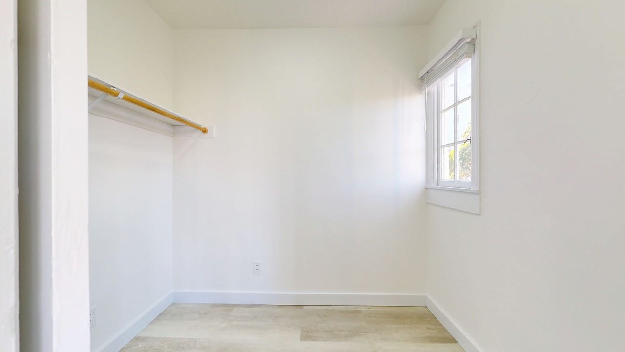 959 Haight St #10 - Photo 7 of 13