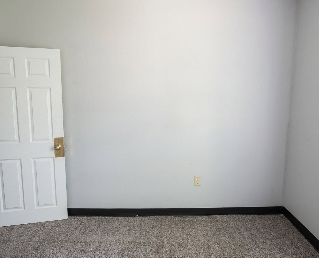 22 Burgess Ct - Photo 5 of 15