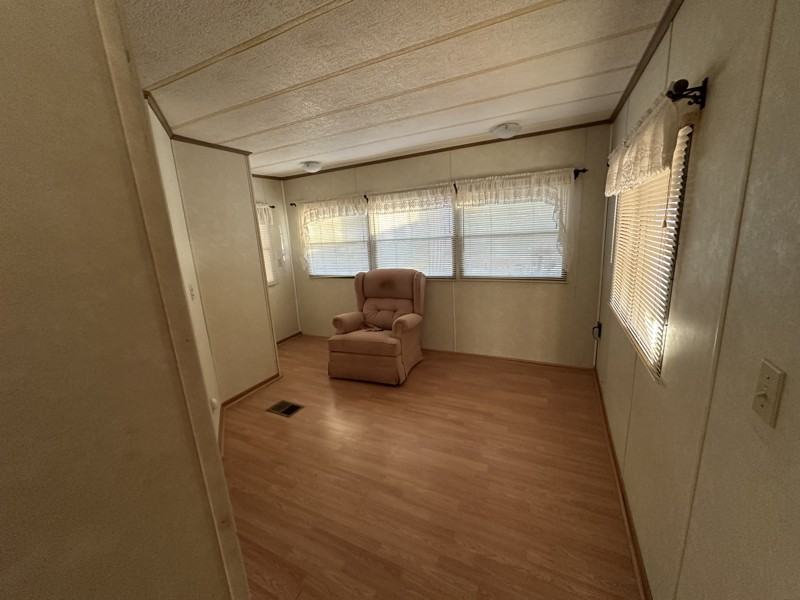 115 Ells Country Est - Photo 3 of 13