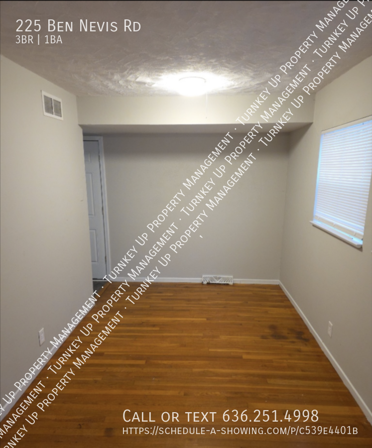 225 Ben Nevis Rd - Photo 3 of 12