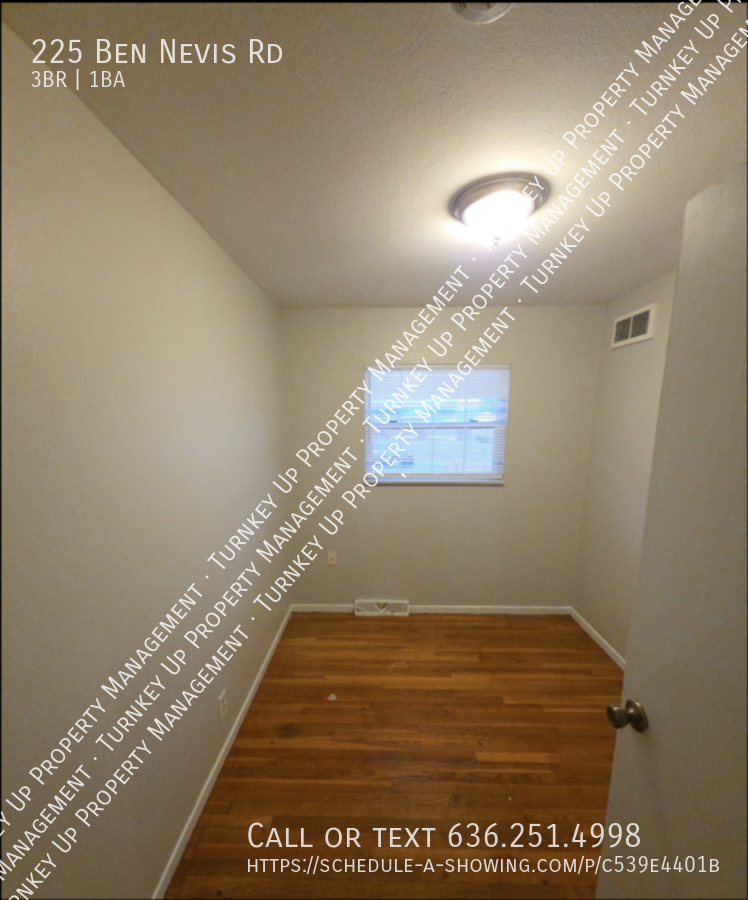 225 Ben Nevis Rd - Photo 7 of 12