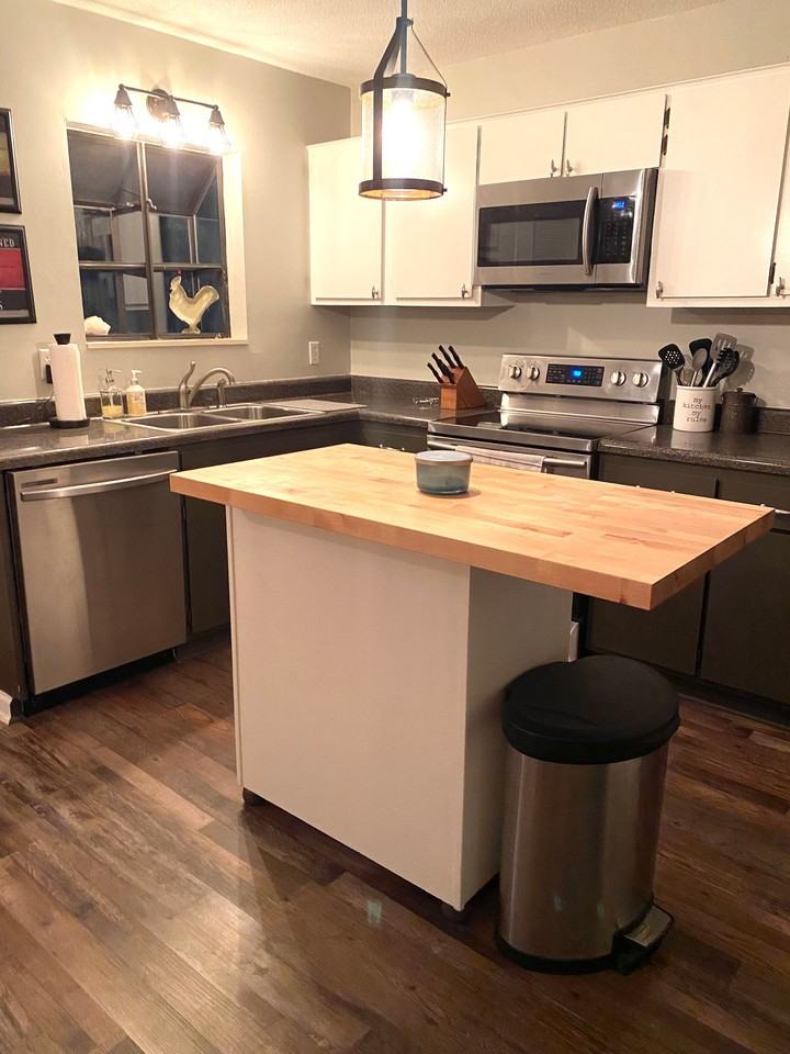 216 Cobblestone Dr - Photo 4 of 9