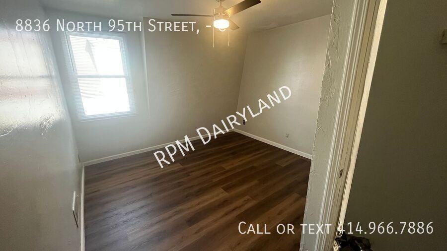 8836 N 95th St #C - Photo 4 of 6
