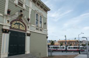 featured image of 1566 Newcomb Ave