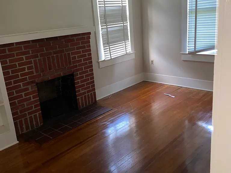 4187 Hyacinth Ave - Photo 3 of 7