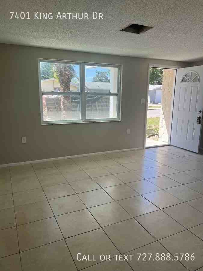 7401 King Arthur Dr - Photo 2 of 13