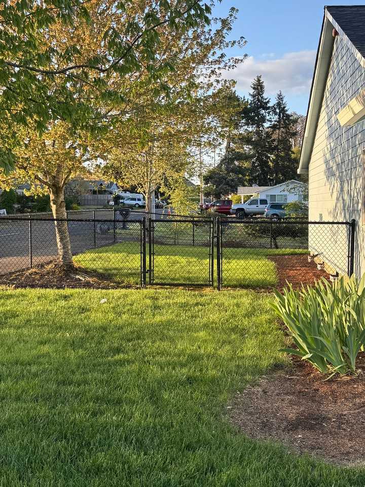 400 E Washington St - Photo 2 of 22