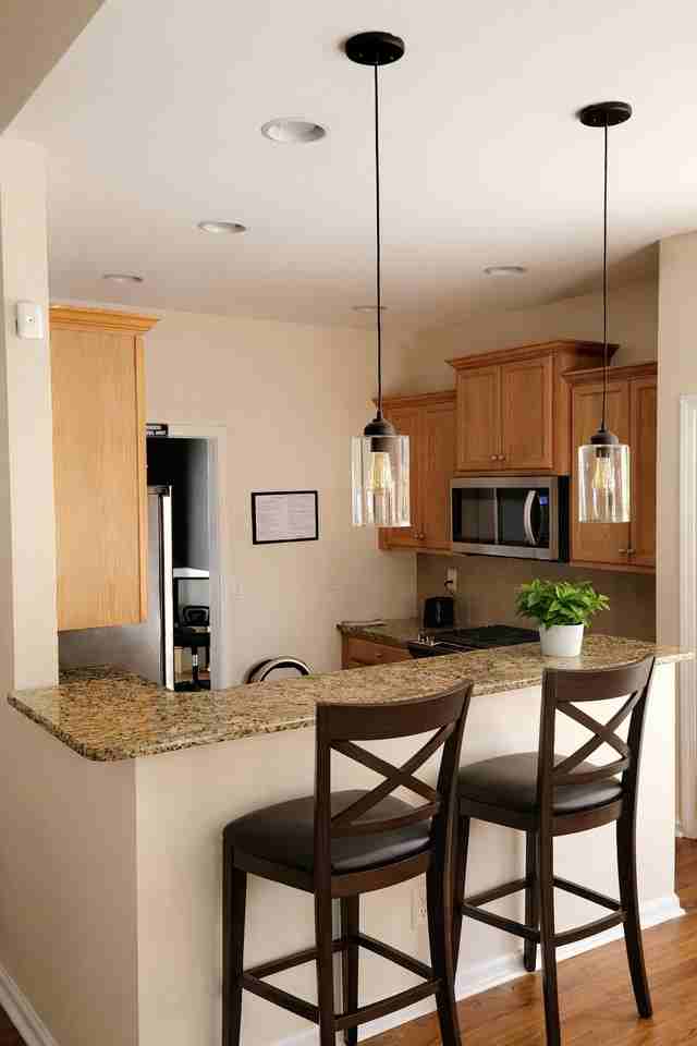 272 William Nye Dr Se - Photo 4 of 10