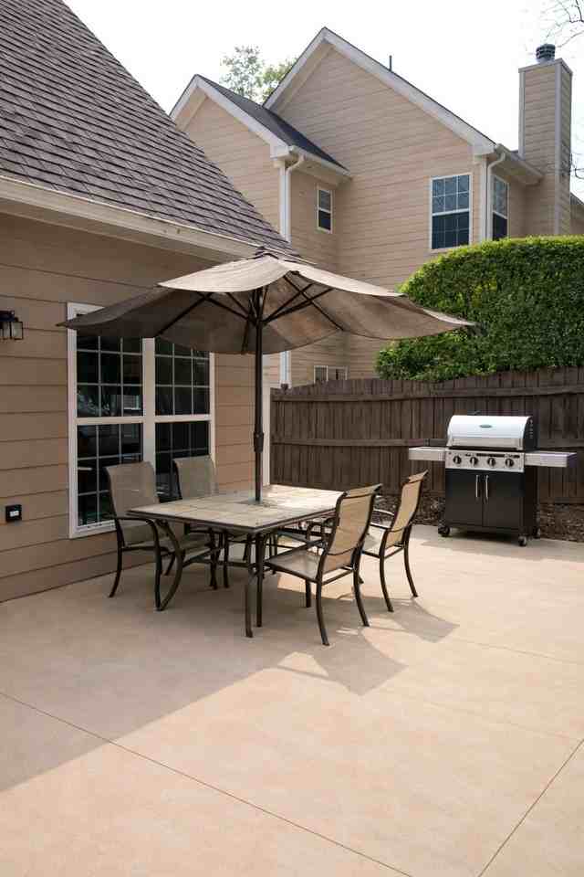 272 William Nye Dr Se - Photo 7 of 10