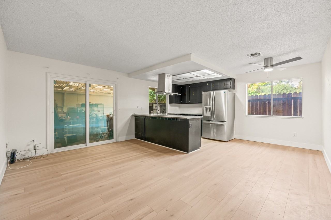 8917 Fredric Ave - Photo 2 of 17