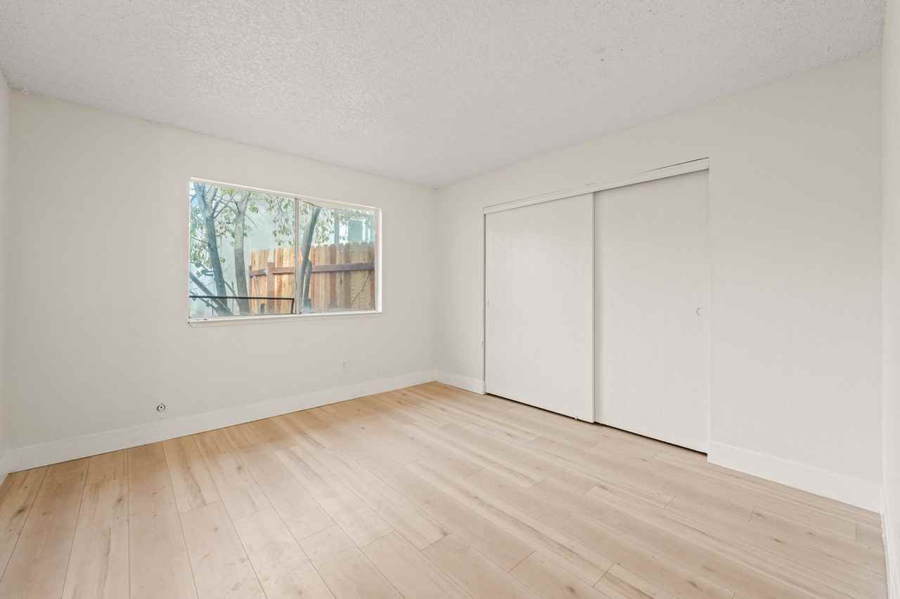 8917 Fredric Ave - Photo 4 of 17