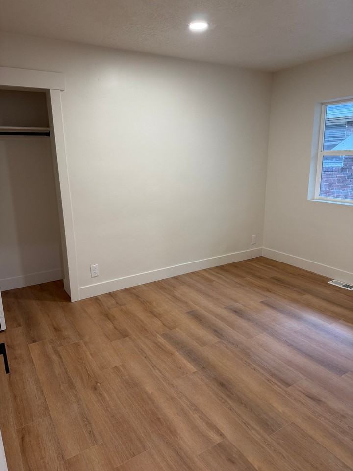 2543 S Highland Dr #A - Photo 6 of 13