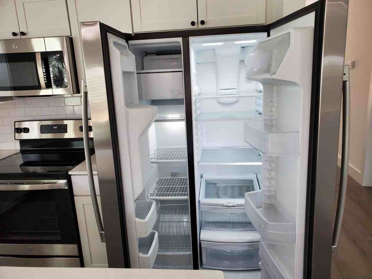 818 Berry Rd - Photo 7 of 20