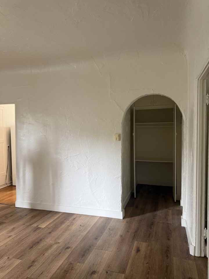 808 2/5 N Poinsettia Pl - Photo 7 of 18