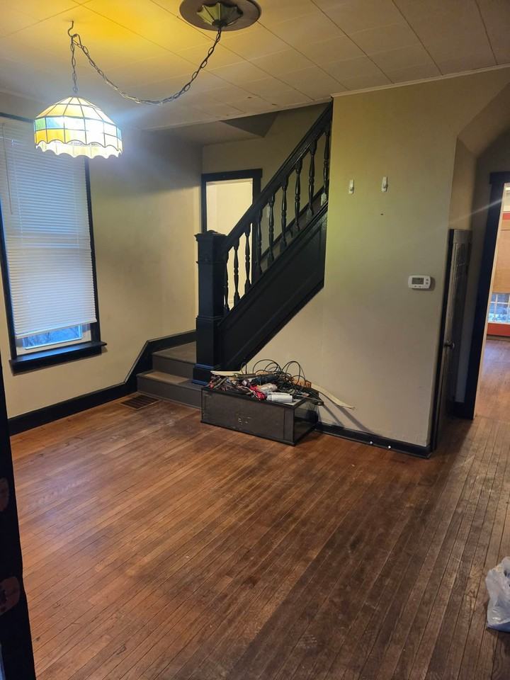 14 Washington St - Photo 6 of 8