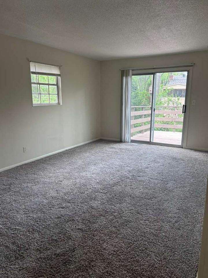 10705 W 90th Ter - Photo 2 of 13