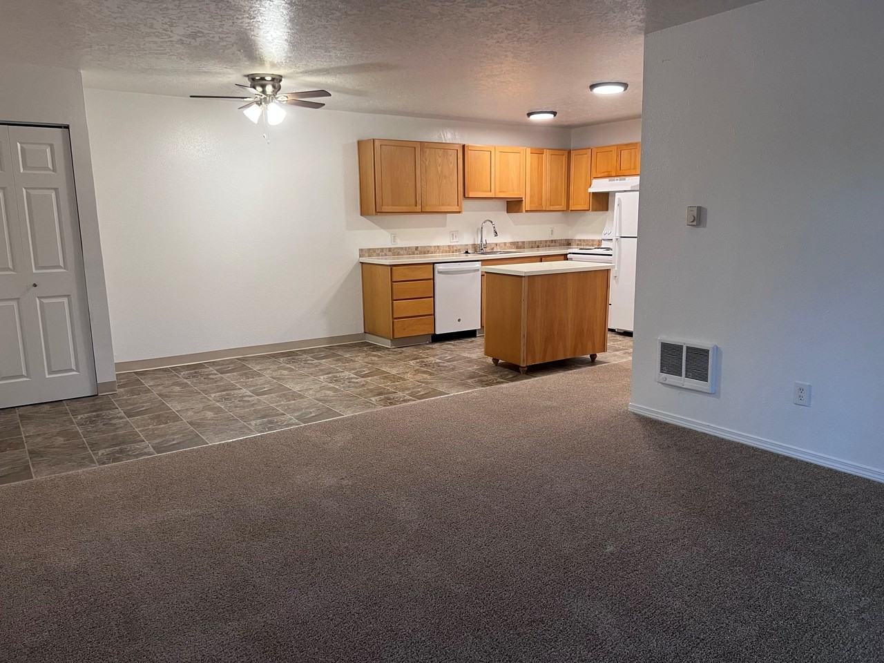 17250 Sw Heritage Ct #53 - Photo 2 of 17